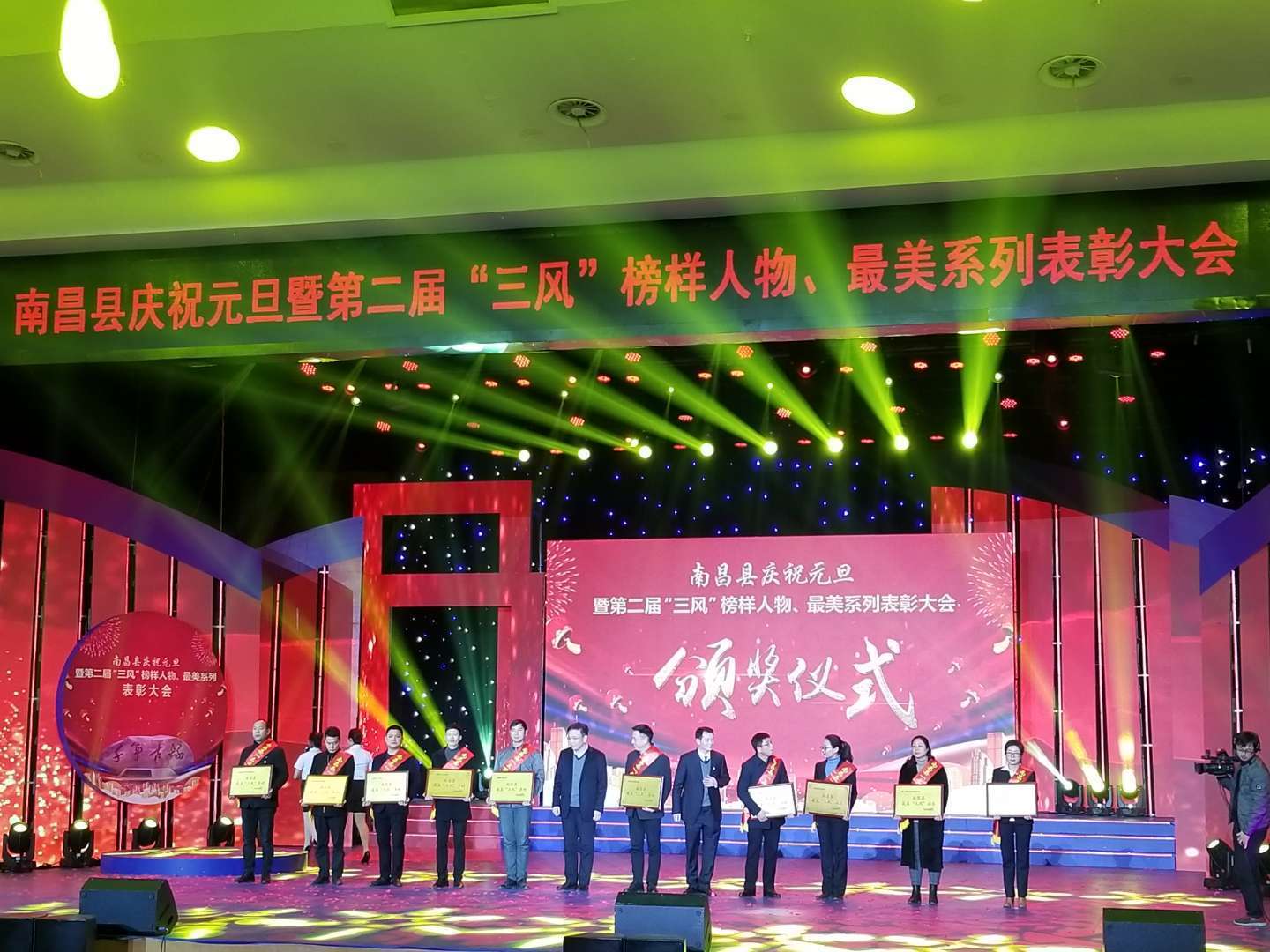 &#24320;&#20113;&#32593;&#39029;&#29256;&#39029;&#38754;&#30331;&#24405;&#45;&#24320;&#20113;&#40;&#20013;&#22269;&#41;